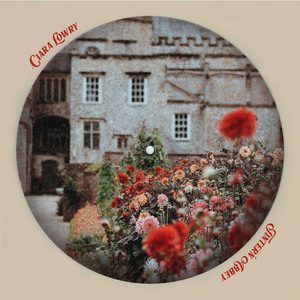 上课太硬女同桌帮我自慰
